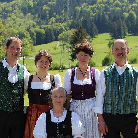 Вилла Schneiderhof Urlaub Auf Dem Bauernhof Бернау-ам-Кимзее Экстерьер фото